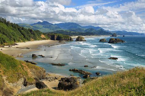 towns near seaside oregon
